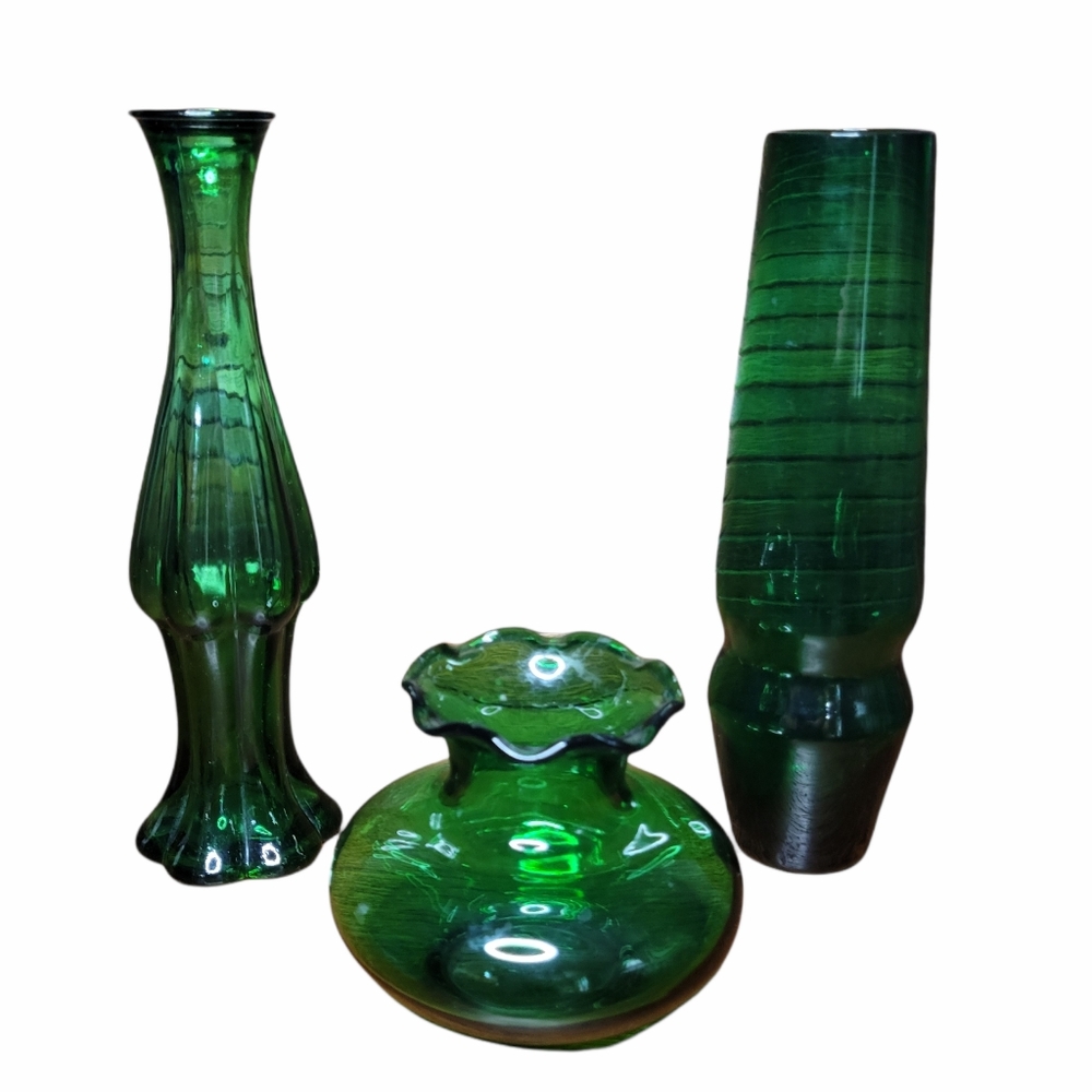 Glass vases green.Set of three
